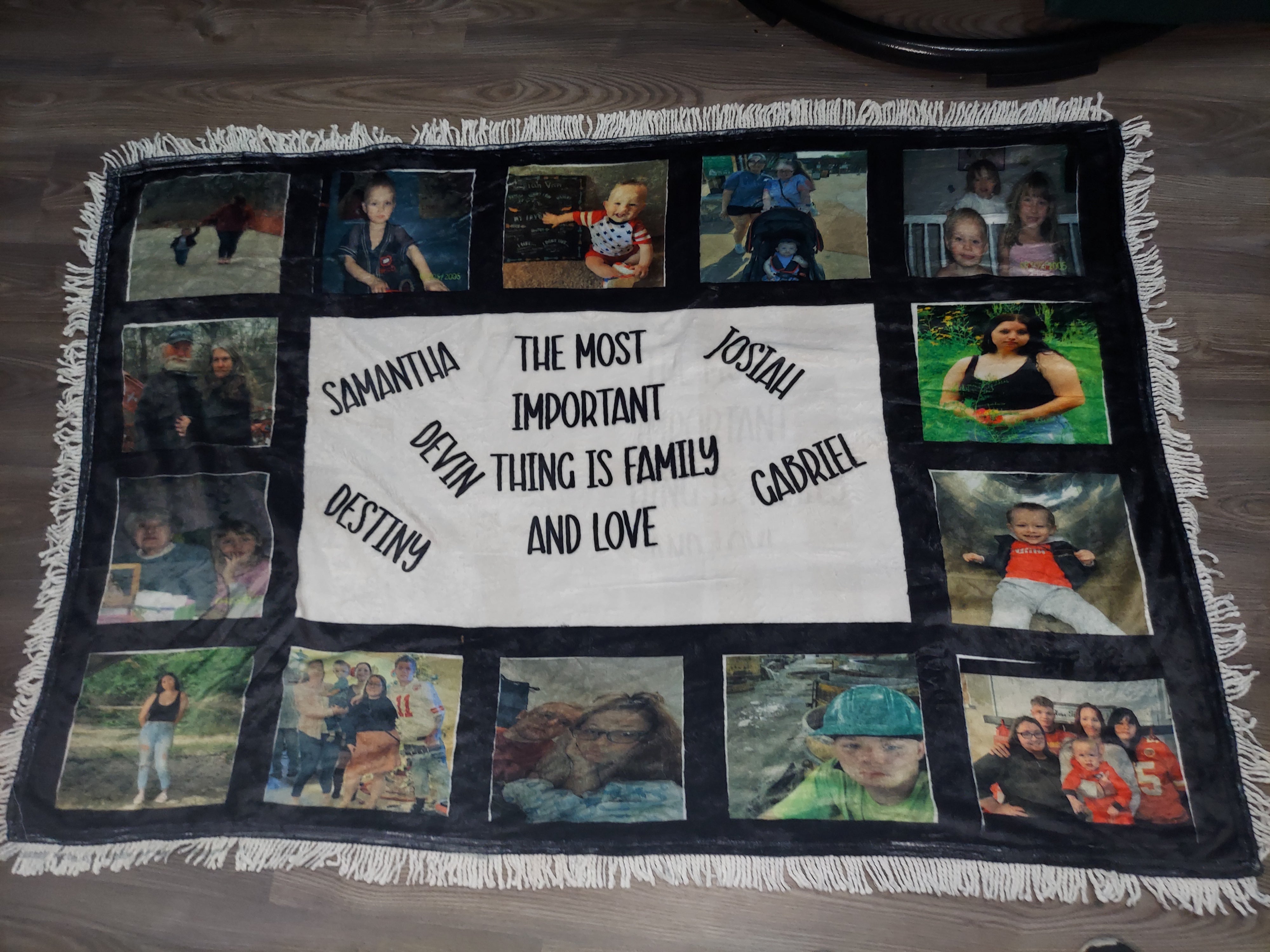 14 Frame Photo blanket